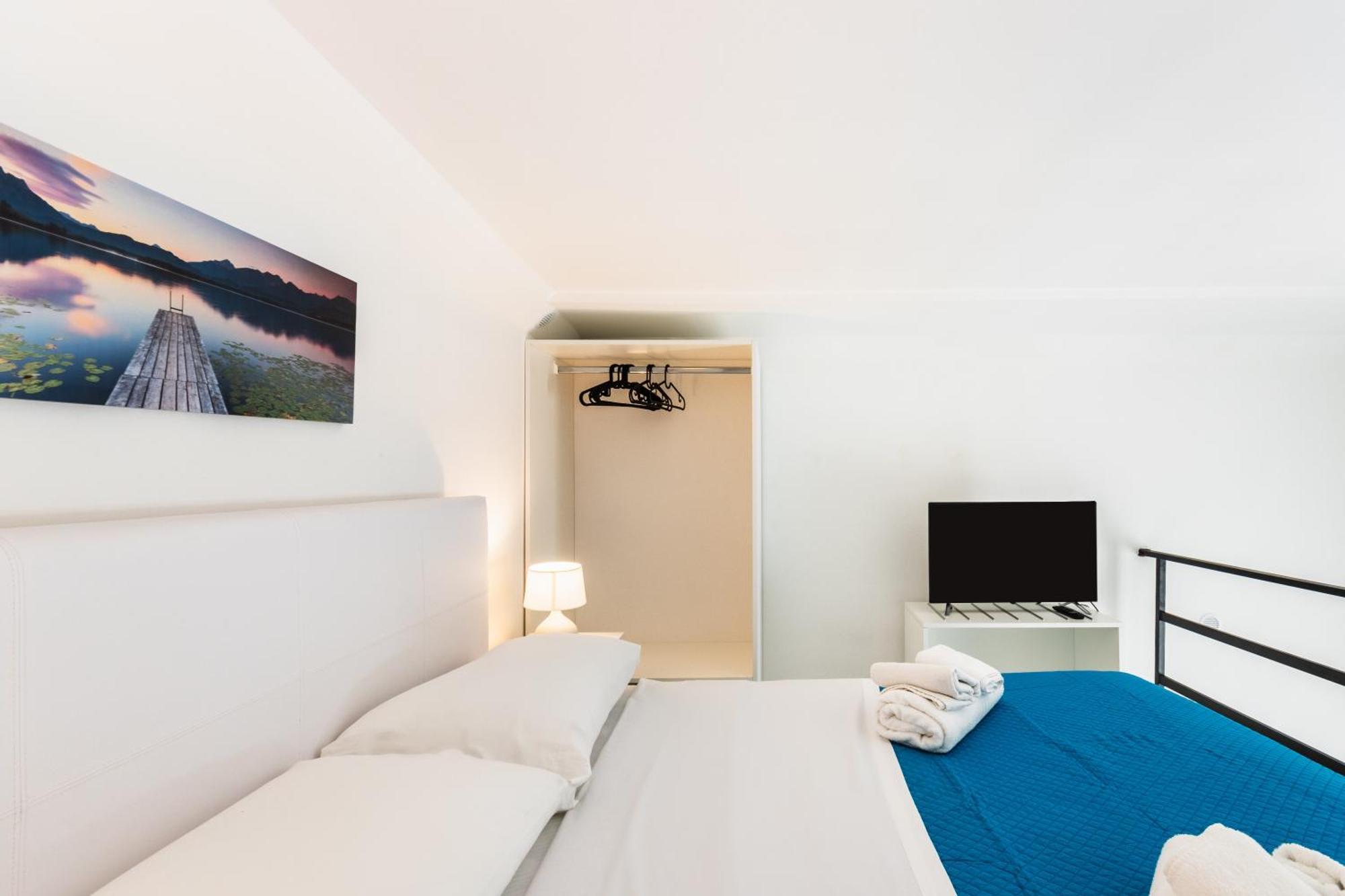 Fronte Mare Apartments & City Views Сиракузы Экстерьер фото
