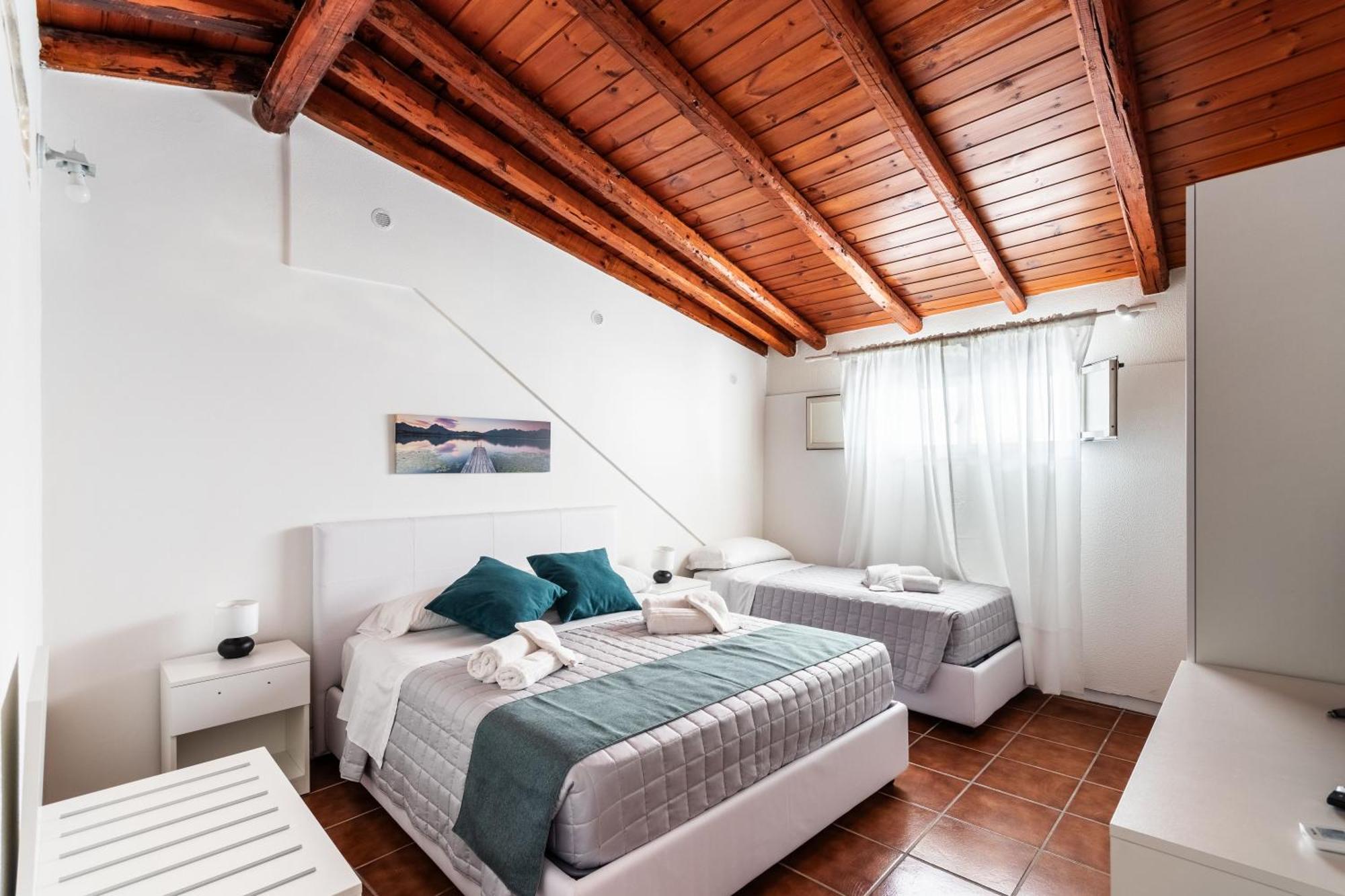 Fronte Mare Apartments & City Views Сиракузы Экстерьер фото