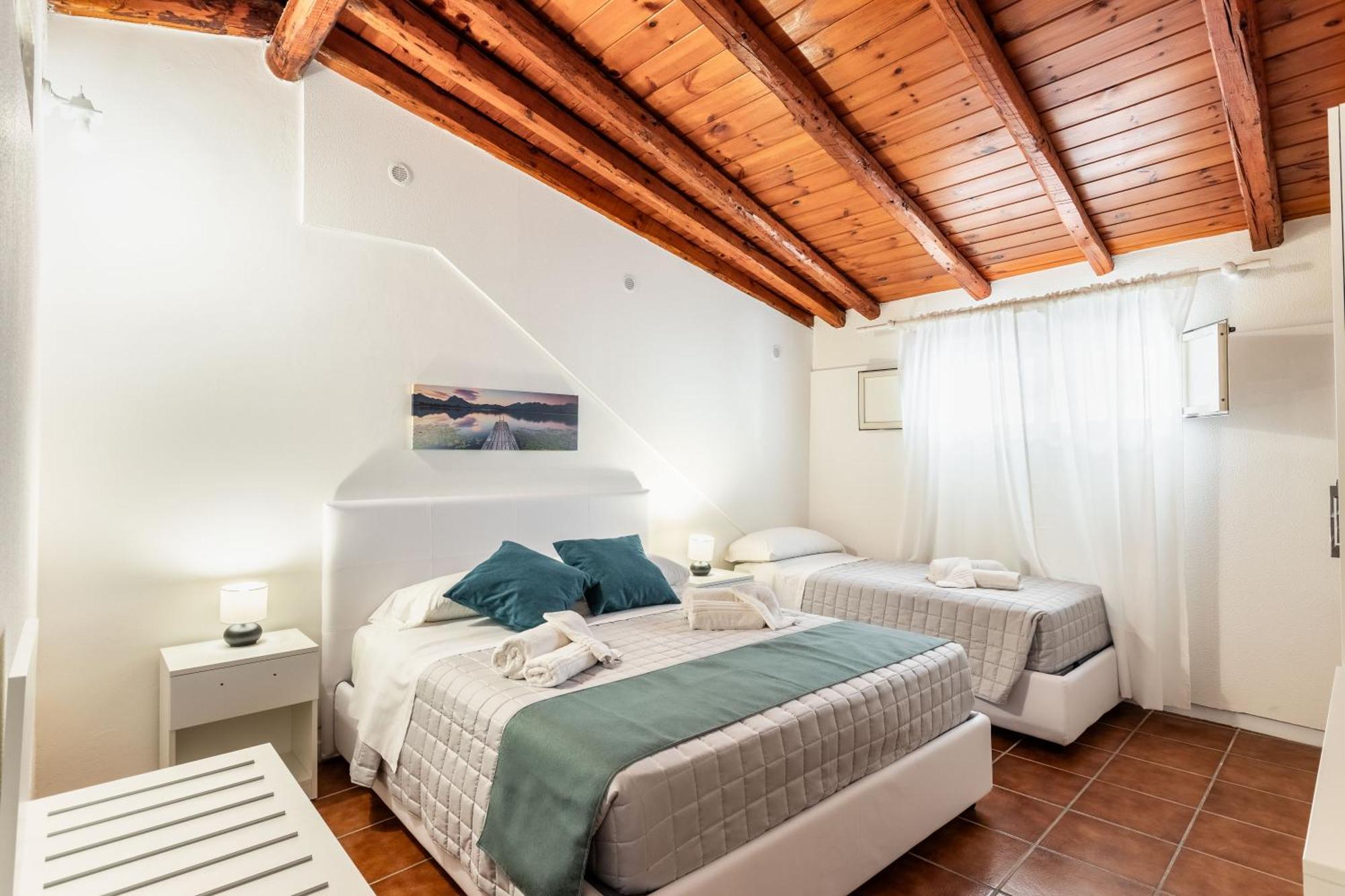 Fronte Mare Apartments & City Views Сиракузы Экстерьер фото