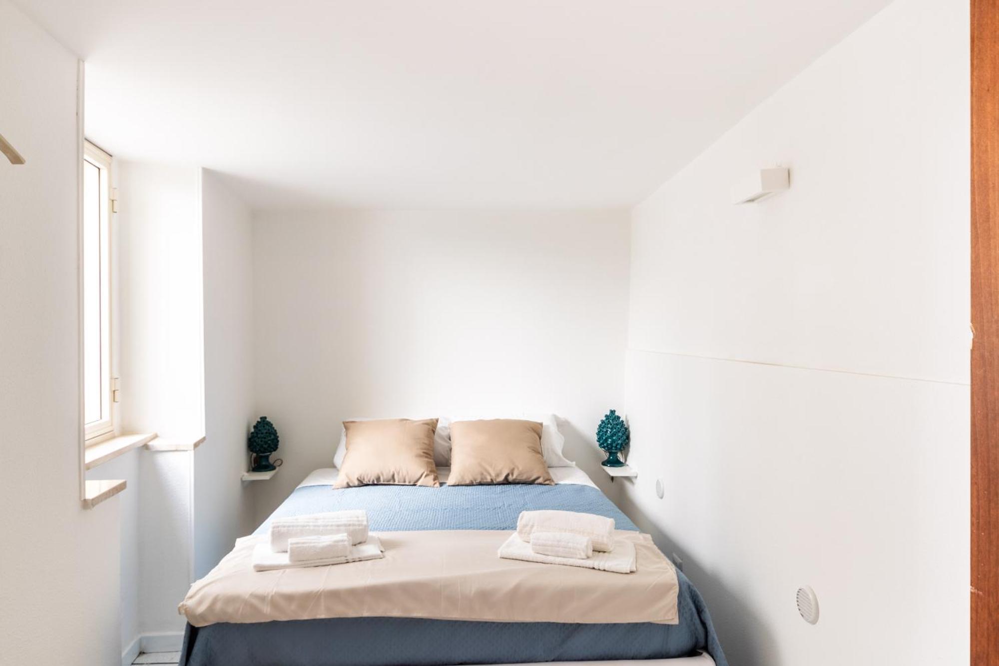 Fronte Mare Apartments & City Views Сиракузы Номер фото
