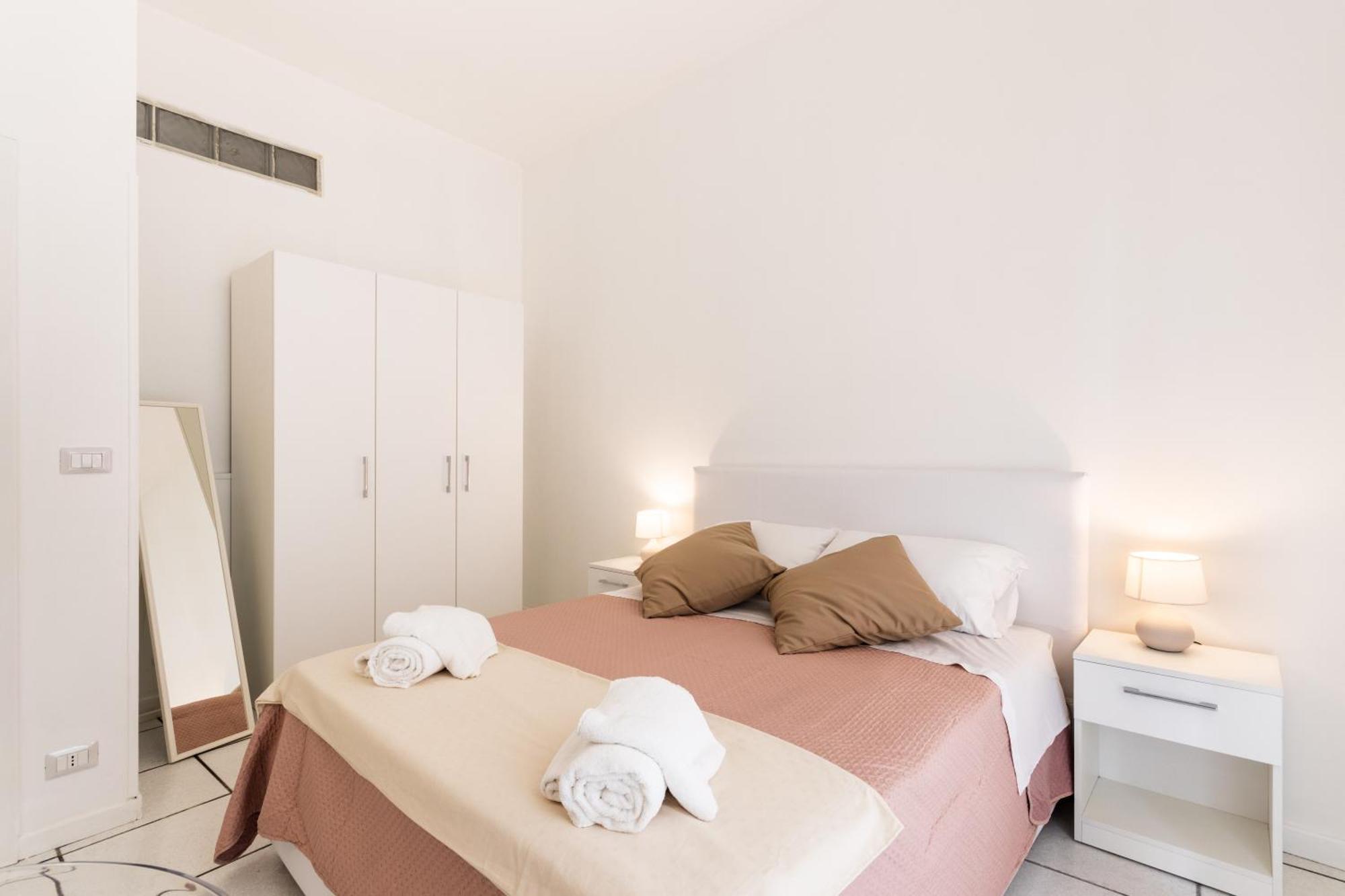 Fronte Mare Apartments & City Views Сиракузы Номер фото